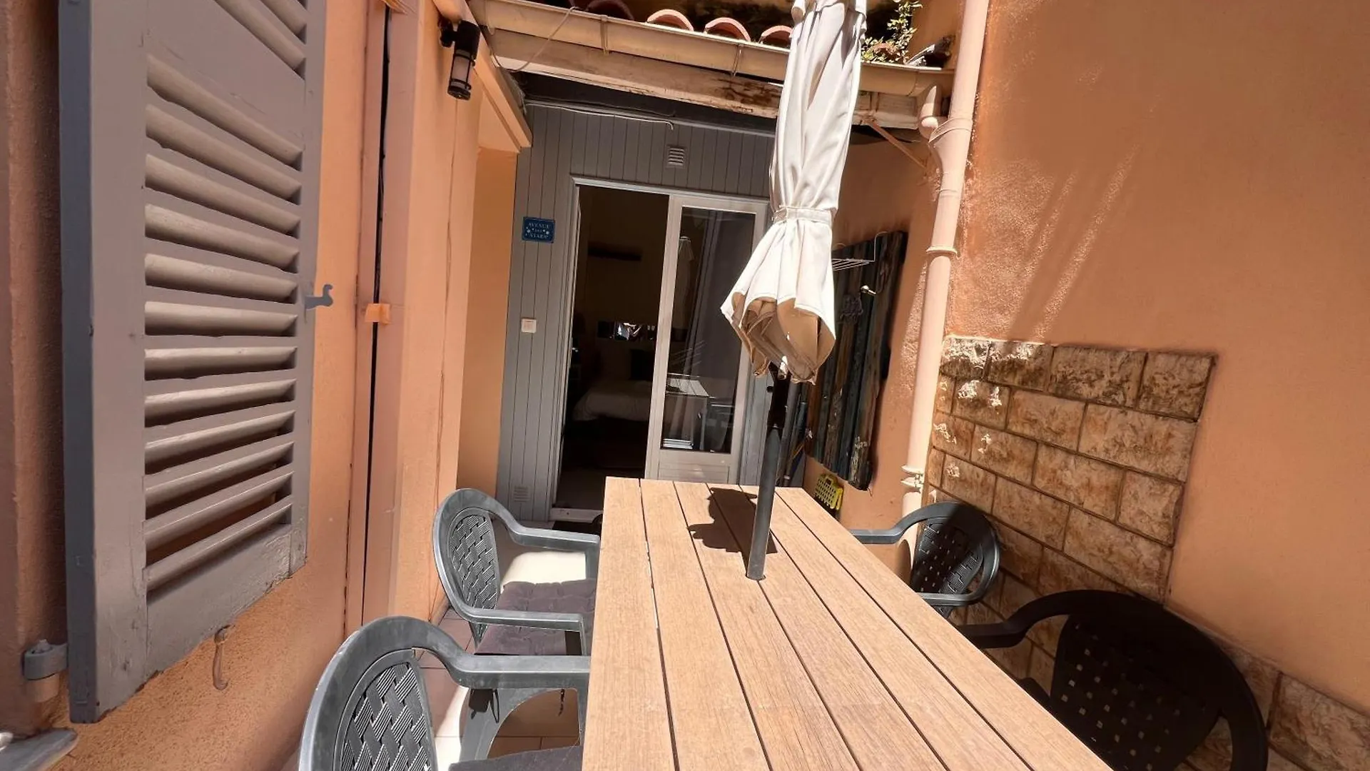 B031 2 Chambres 6 Personnes Terrasse Au Centre Historique 칸느 프랑스